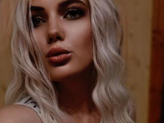 AdeleLily Webcam Porno Live - Photo 4/14