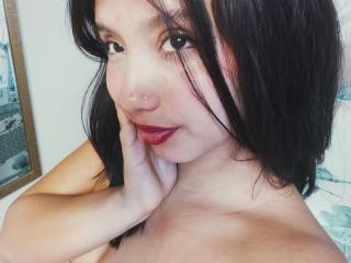 AbrilKoss Webcam Porno Live - Photo 20/21
