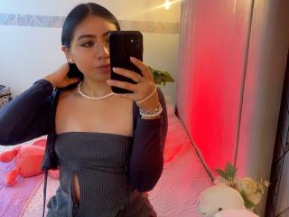 ZoeRedds MILF Live - Photo 20/21