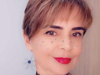 EvaLuv Image Gallery