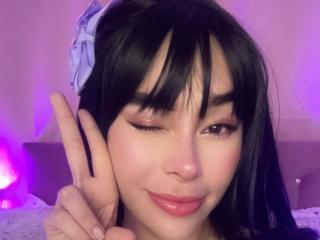 Watch AddaVenus Live on XLoveCam