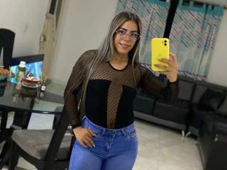 QuickHookup Ass XXX - Photo 19/19