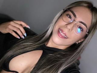 QuickHookup Ass XXX - Photo 16/19