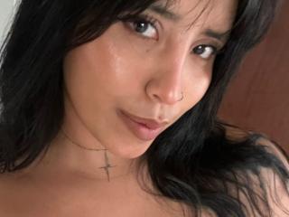 ElizabethMacy Boobs Liveshow - Photo 10/21