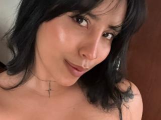 ElizabethMacy Boobs Liveshow - Photo 9/21