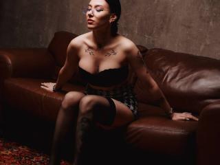 NikkiGoldX Pussy Video Webcam - Photo 8/21
