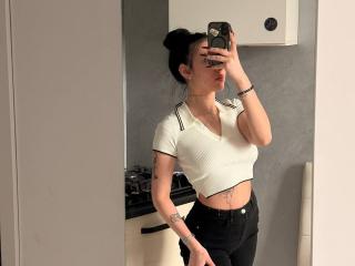 NikkiGoldX Pussy Video Webcam - Photo 6/21