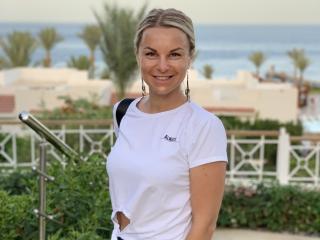 BelleLisaG Live Cam Porn - Photo 8/21