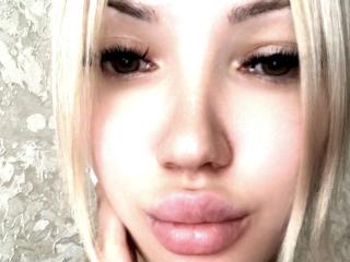 XinitaBoom Image Gallery