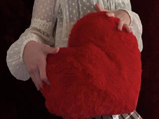 MiyaLia - Live sex cams model