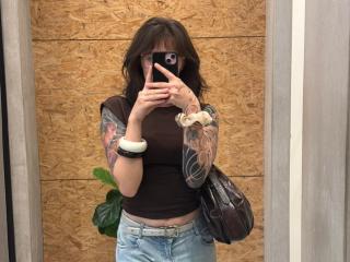 IsabellaArias Chatte en Chaleur - Photo 16/21