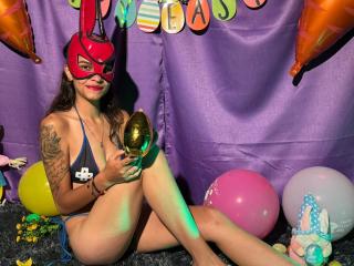 CanelitaRousse Webcam Sex Direct - Photo 9/21