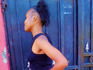 Watch  AshantyKelly live on XLoveCam