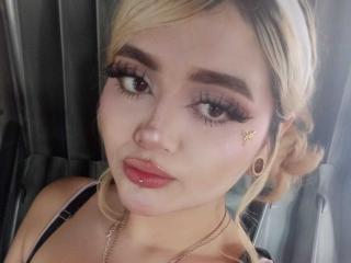 LyaMoon Anal en Webcam Live - Photo 4/21