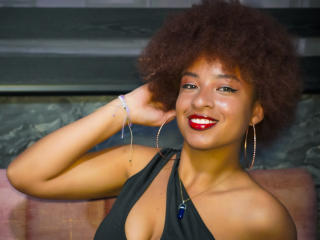 NiaZuri Pussy Video Webcam - Photo 11/15