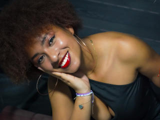 NiaZuri Pussy Video Webcam - Photo 6/15