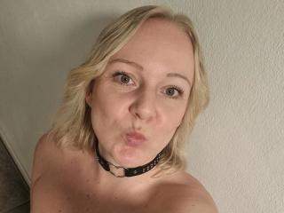 Photo of GermanMaskedLuci-hot