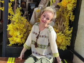 NikaMayu Image Gallery