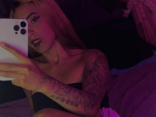 NicolForest Pussy Video Webcam - Photo 11/21