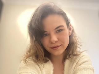 SwetHunny Blowjob XXX Cams - Photo 7/12