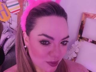 AvaMia Webcam Porno Live - Photo 6/21