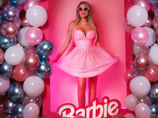 SelenaVoss Blowjob XXX Cams - Photo 6/21