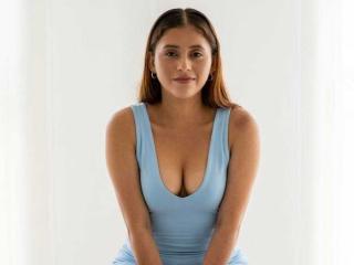 AngellinnaRossy Webcam Porno Live - Photo 9/21