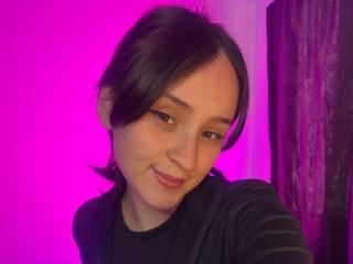 AnnieLamberth Webcam Porno Live - Photo 19/21