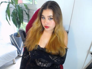 IdaliaRoyale Chatte en Chaleur - Photo 7/21