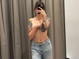 IsabellaArias Chatte en Chaleur - Photo 5/21