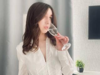 SaraRosenbarger Blowjob XXX Cams - Photo 21/21