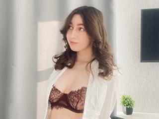 SaraRosenbarger Blowjob XXX Cams - Photo 19/21