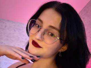 MakedaRiedell Hot Liveshows - Photo 6/10