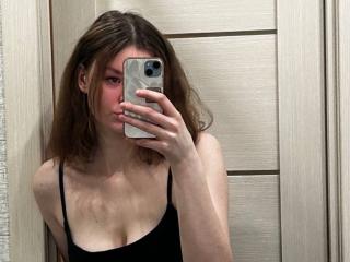 AlyssaVilliard Webcam Porno Live - Photo 8/14
