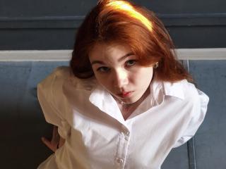 KatiRokisky Seins Show XXX en Direct - Photo 17/21