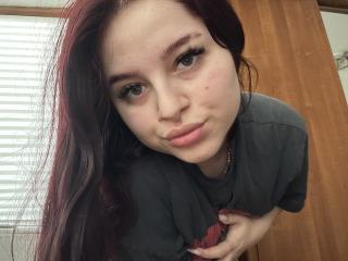 LucieRed Anal en Webcam Live - Photo 19/21