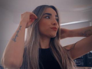 AdharaCooperr Webcam Porno Live - Photo 13/21
