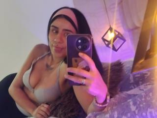AmberLuxefg Webcam Porno Live - Photo 15/21