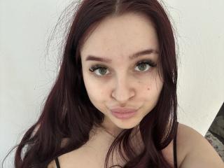 LucieRed Image Gallery