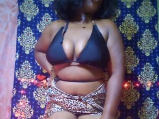 Arynna69 Webcam Porno Live - Photo 5/7