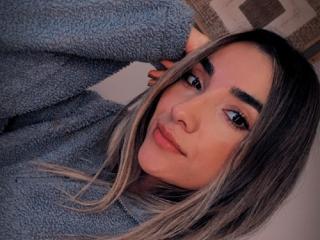 AdharaCooperr Webcam Porno Live - Photo 11/21