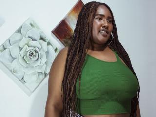 SkylerNaomi Image Gallery