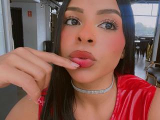 LindaFrancoo Anal Livecam - Photo 13/21
