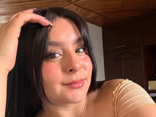 EmaJames Boobs Liveshow - Photo 19/21