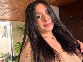 EmaJames Boobs Liveshow - Photo 8/21