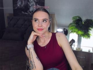 EmelyHailey Image Gallery