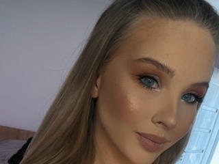 HeySiry Videos Liveshows - Photo 12/21