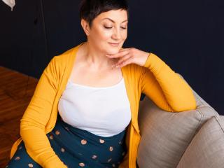 EmilyLlove Boobs Liveshow - Photo 10/21