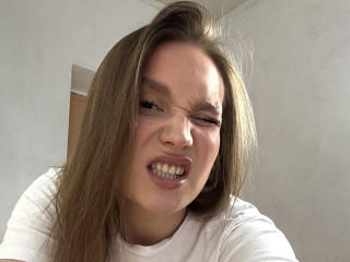 MarikoDentino Hot Liveshows - Photo 11/21