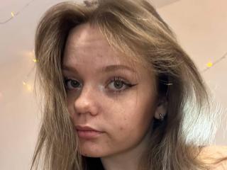 DeliaRodrick Amateur Live Webcam - Photo 6/12